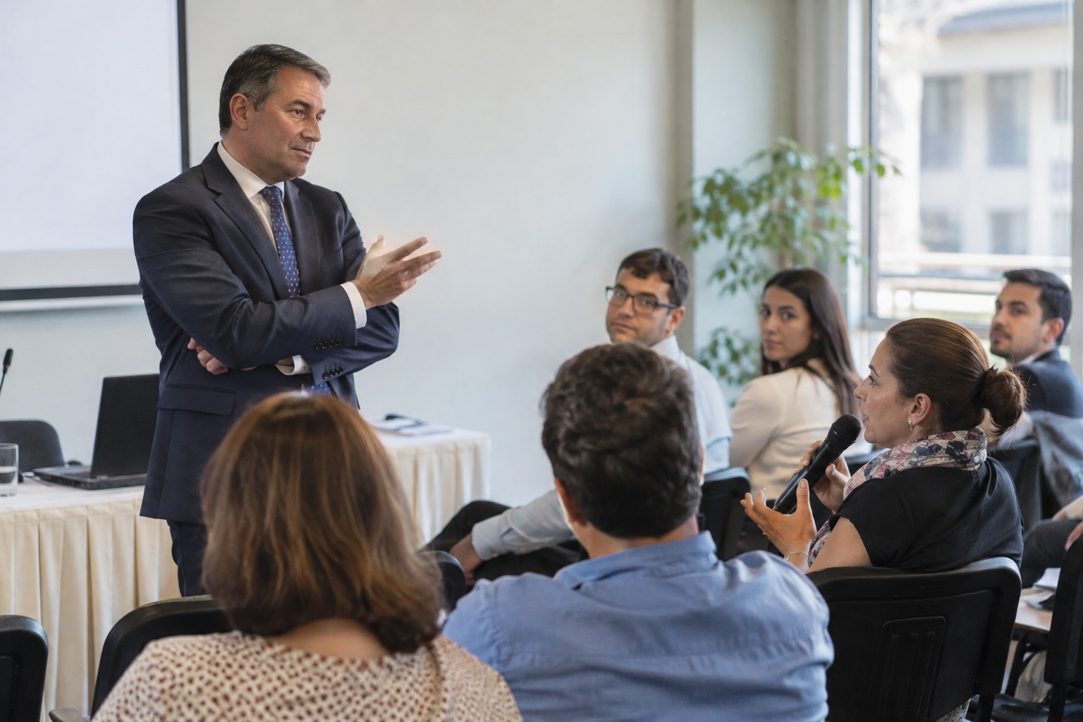 Türkiye — Yurtdışı Göçmenlik ve Çifte Vatandaşlık Seminerleri; AI ile oluşturulan görsel